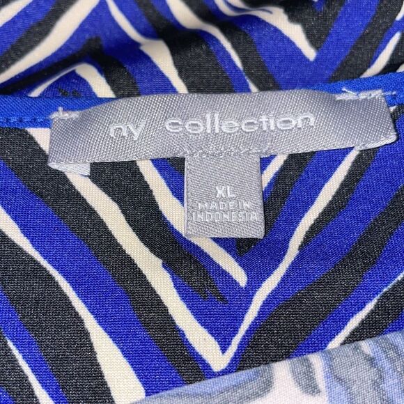 NY collection shirt! SizeXL! Blue/White zigzag! Very soft and flowy! 3/4 sleeves - Picture 6 of 7